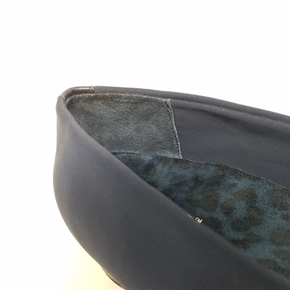 Vionic Powell Blue Cloth Slip On Shoes, 7.5 W - Picture 9 of 14